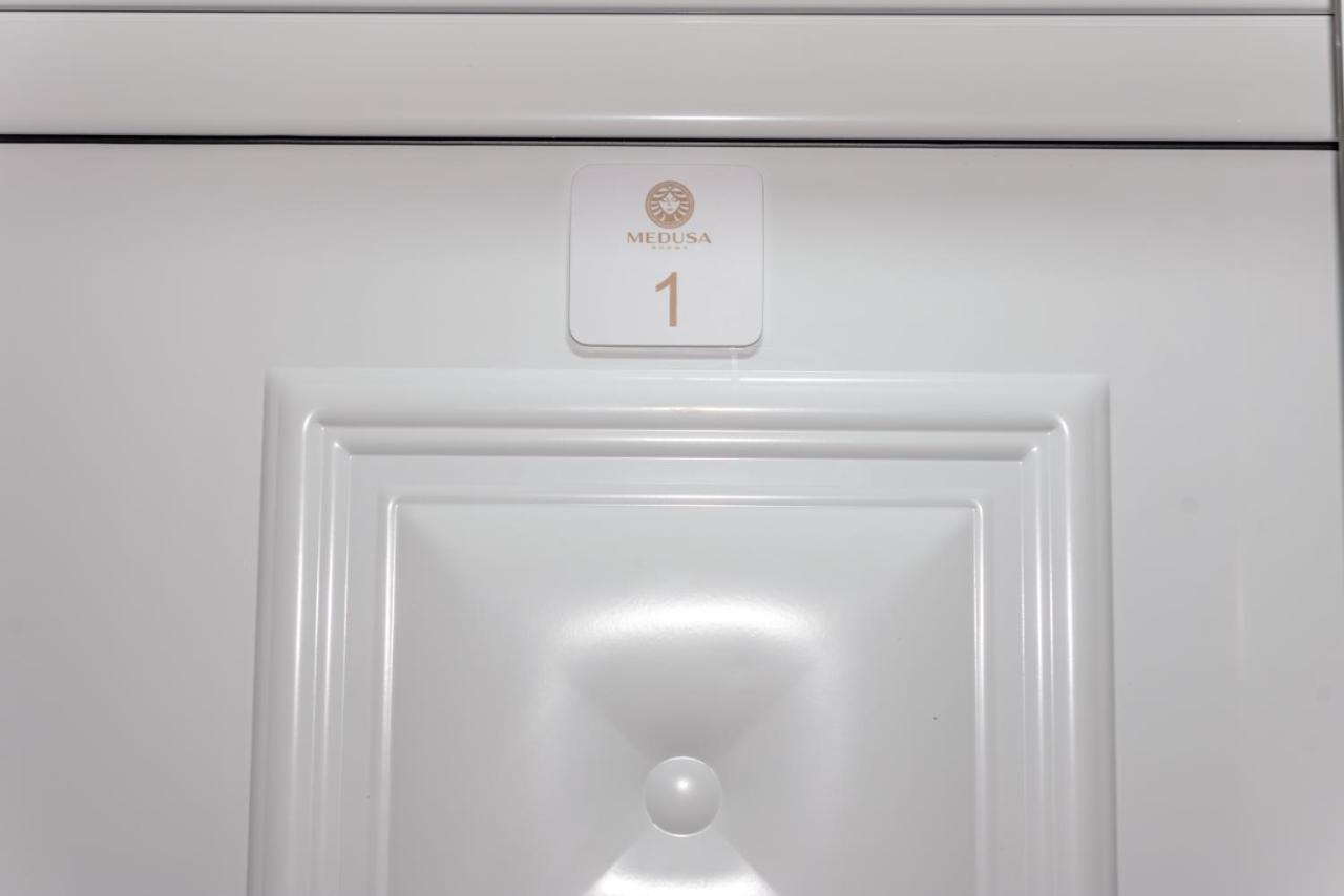 Medusa Rooms Kallithea  Экстерьер фото